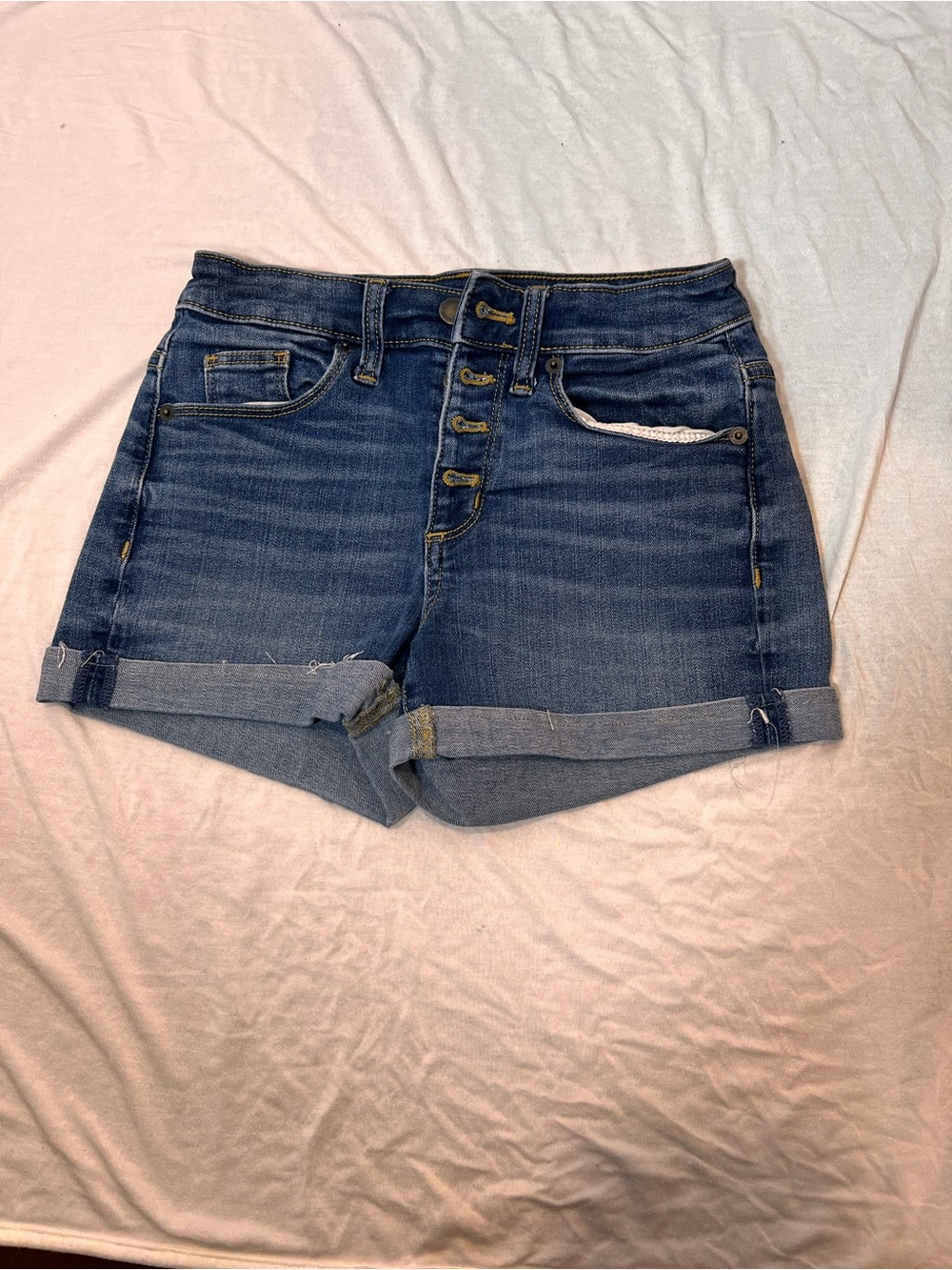 Universal Thread Dark Blue High-Rise Button-Fly Cuffed Jean Shorts Size 00